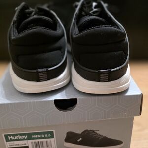 Hurley Men's Black Sneakers with White Sole